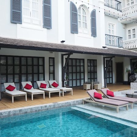 Le Thatluang D'Or Boutique Hotel Виентиане Екстериор снимка