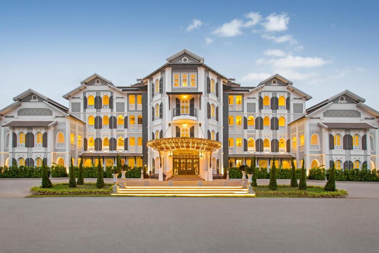 Le Thatluang D'Or Boutique Hotel Виентиане Екстериор снимка