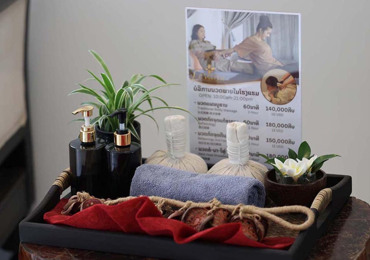 Le Thatluang D'Or Boutique Hotel Виентиане Екстериор снимка