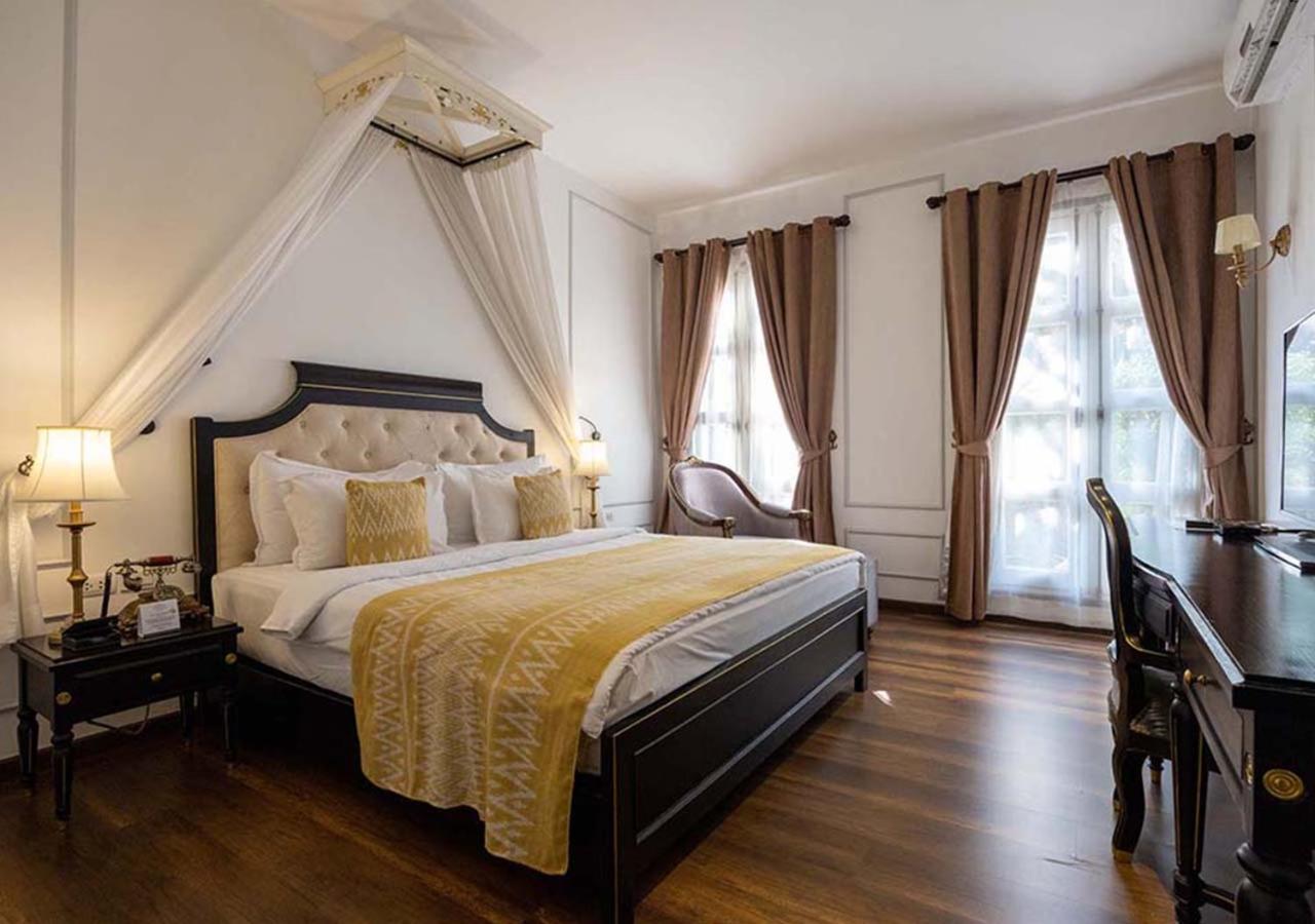 Le Thatluang D'Or Boutique Hotel Виентиане Екстериор снимка